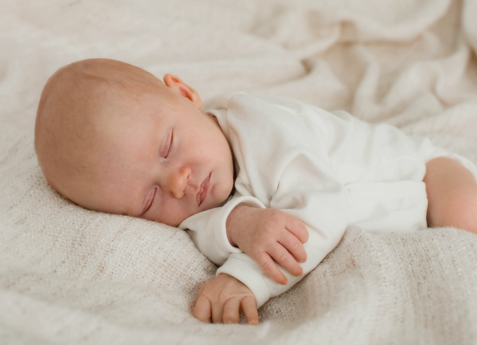 schlafendes Baby beim Babyfotoshooting in München