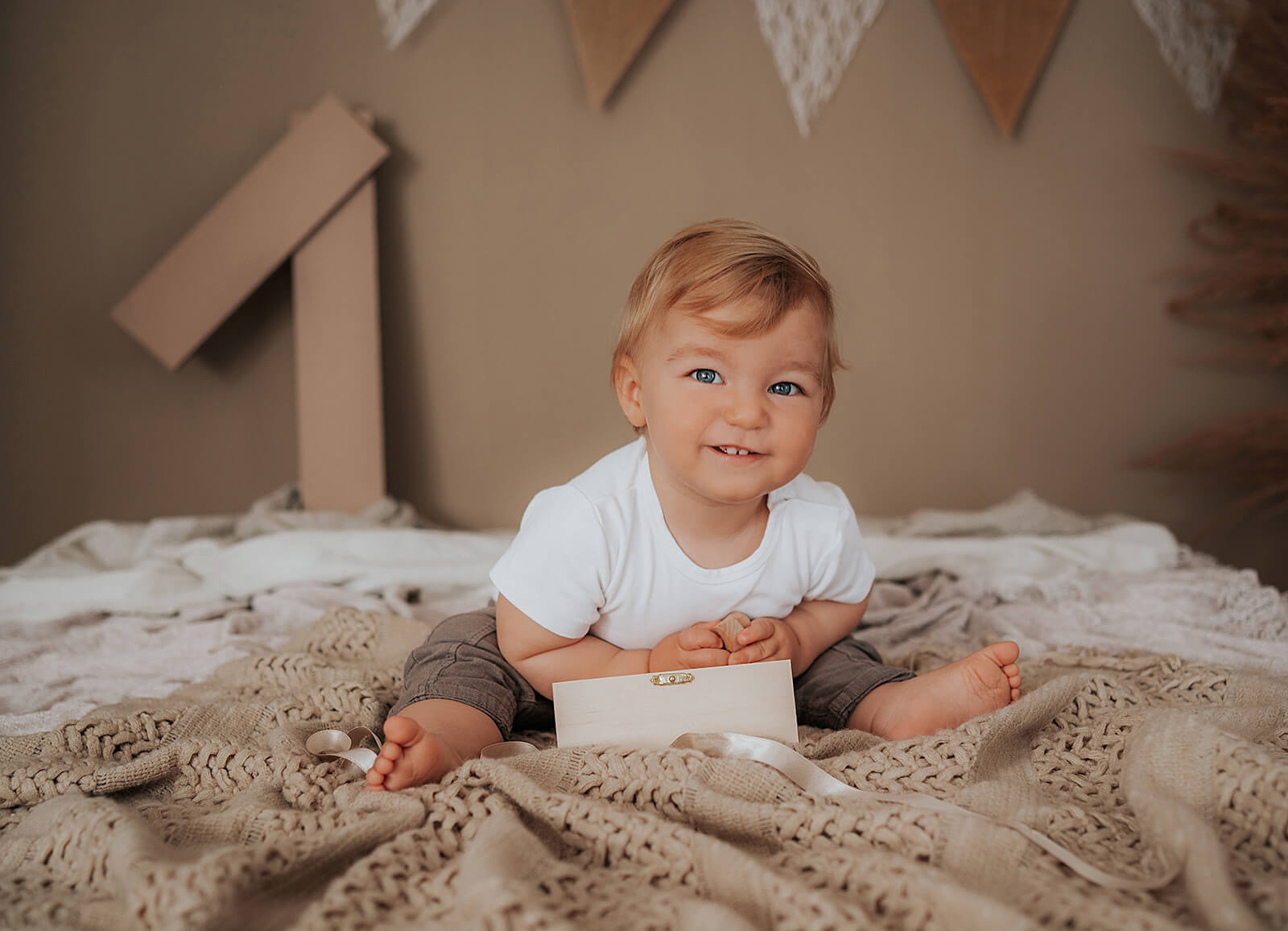 Fotoshooting zum ersten Geburtstag in Trudering mit Deko